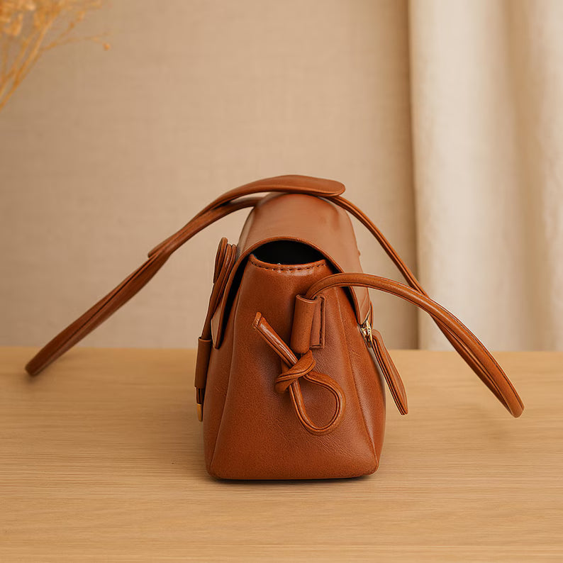 Seitenansicht Damen Tasche Braun Kunstleder