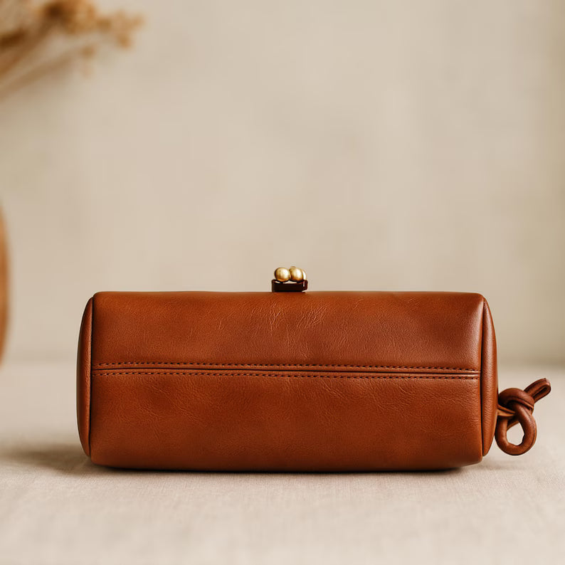 Seitenansicht Damen Tasche Braun Kunstleder